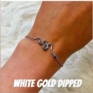 🆕🌿🤍LUCKY CHARM: WHITE GOLD DIPPED (Silver)  Snake Bracelet